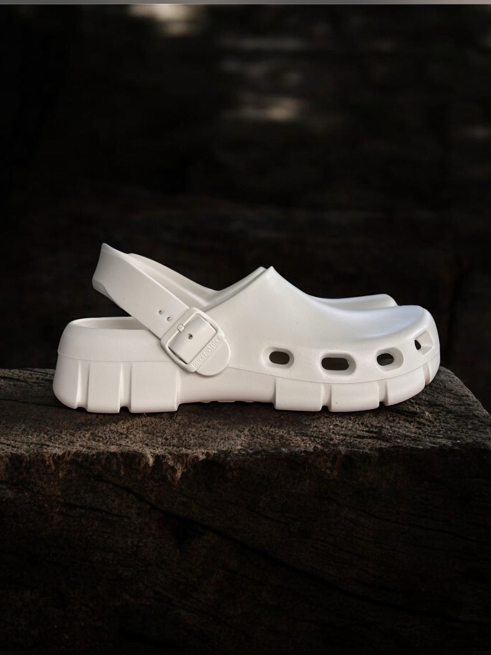 BIRKENSTOCK Birki Flow EVA Clogs - Eggshell - Adjustable Heel Strap- EU 43 - New